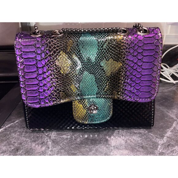 Snakeskin Pattern Crossbody Purse - Picture 1 of 8